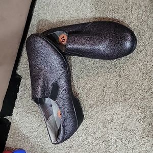 Life stride memory foam slip on